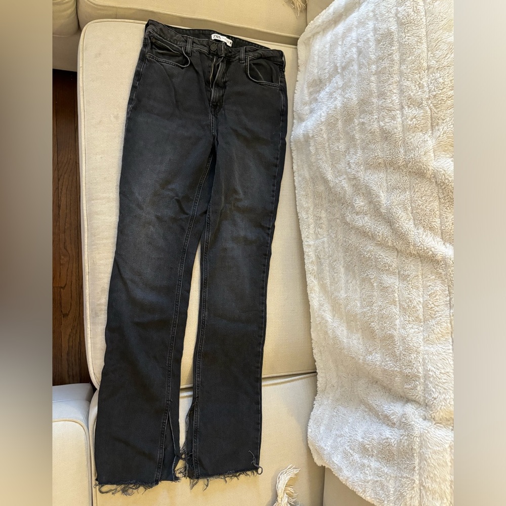 Black Zara jeans with slits